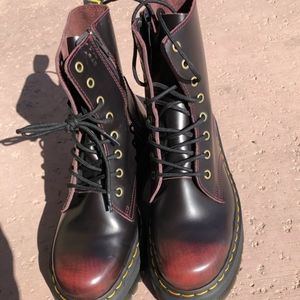 *PRICE DROP* Dr Martens Jadon Boot Sz 8